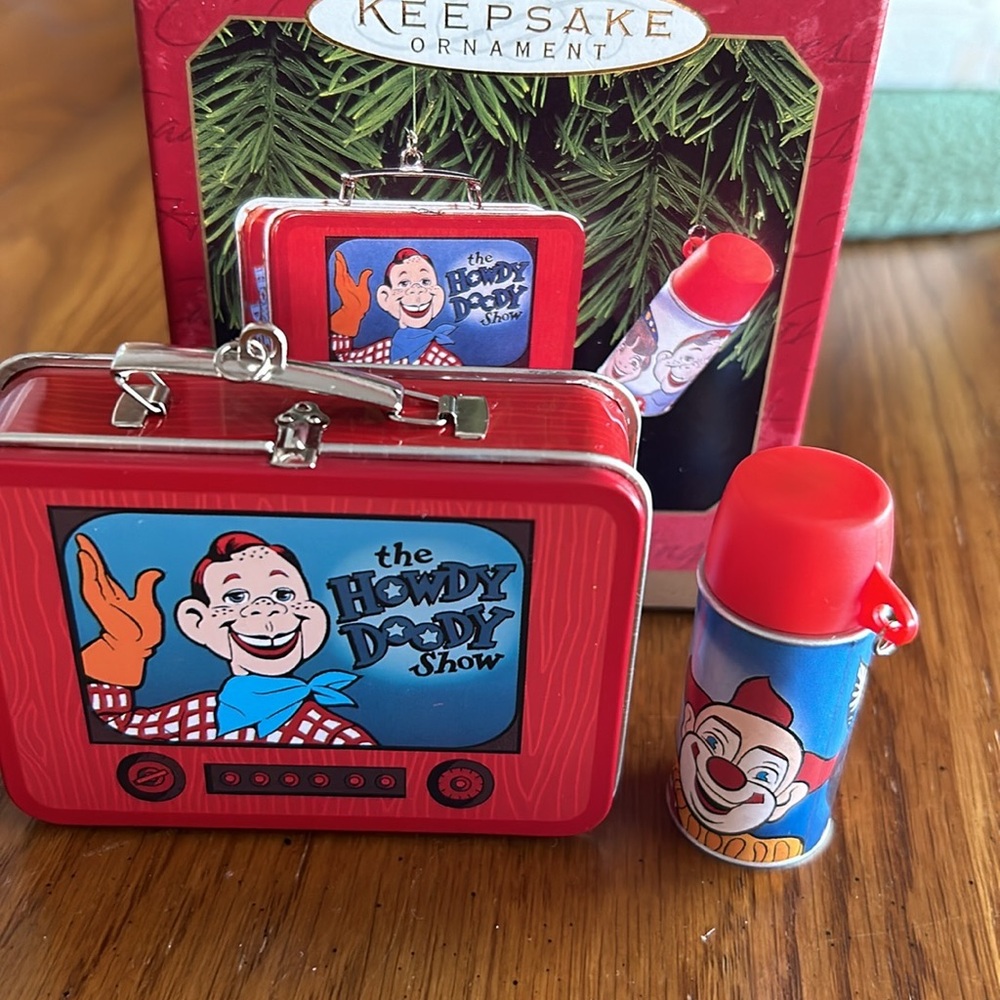 Howdy Doody Lunch Box Set Hallmark Keepsake Christmas Ornament 1999
